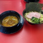 家系ラーメン樹道家王道乃印 - 