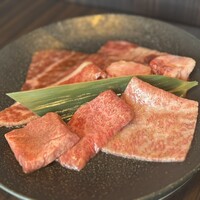 焼肉うしごろ 銀座並木通り店 - 
