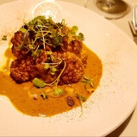 Trattoria Tabule - カリフラワーのロースト 胡桃と江戸前ハーブピーナッツバター&スパイスソース♡これとても美味しかったです♡