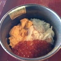 杜氏賛歌 - いくら、ウニ、カニの三色丼