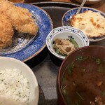 かつ吉 新丸ビル店 - 花盛り定食。右上のミニグラタンも美味しい