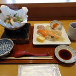 鮨 玉かがり 天ぷら 玉衣 - 