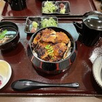 炭焼うなぎ ひつまぶし藤城 - ひつまぶし