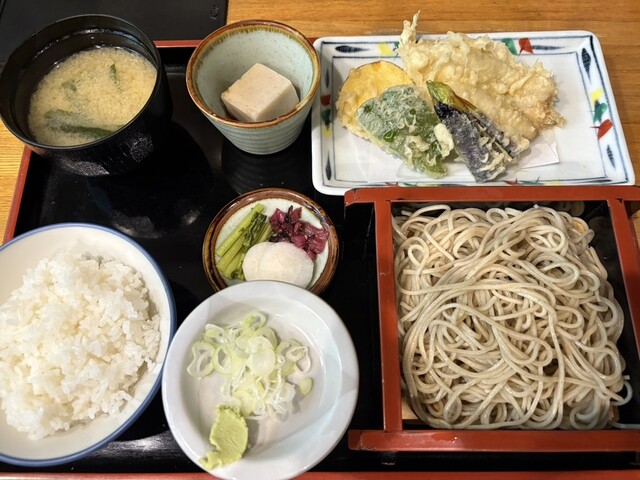 Ebi Tami Hon Ten photo 2