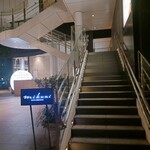 ミクニ マルノウチ - 