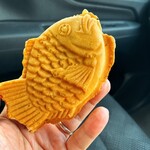 米乃家 - 料理写真:もちもち月見たい焼き　230円