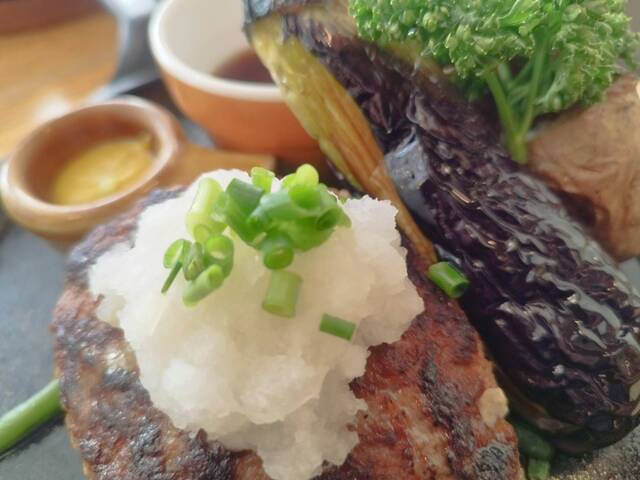 Tsubame Grill Daimaru Tokyo Ten