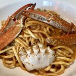 ヨーロッパ食堂 - 渡り蟹のトマトクリームソース　スープとパンがついて1500円