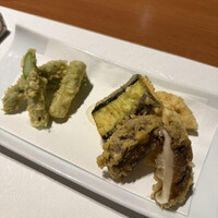 鮨 玉かがり 天ぷら 玉衣 - 