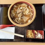 温井製麺 うどん処 ぬくい - ねぎと揚げ玉が付いてくる