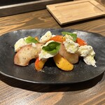 ポチロン - 桃とネクタリンのカプレーゼ