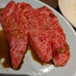 炭火焼肉ホルモン うらら - 