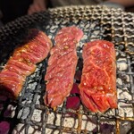 炭火焼肉ホルモン うらら - 