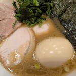 なま醤油とんこつ フルスイング - 