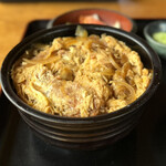 とんかつトミタ - かつ丼900円
