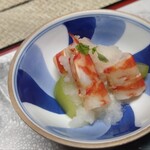 道後舘 - 車海老とシャインマスカットみぞれ酢