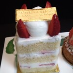 エスプリ - エスプリ　639円（税抜）