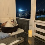 CASABLANCA - すぐ横は浜