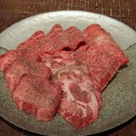 焼肉いのうえ - 厳選和牛5種盛り合わせ(3人前)