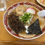 八誠ラーメン - チャーシューメン