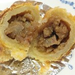 中華菜館 同發 - チャーシューパイ・断面