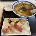 勢登鮨 八食センター支店 - 