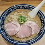 自家製麺 のぼる - 醤油（大盛り）