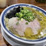 無冠  阿佐ヶ谷 - 牡蠣塩ラーメン¥800