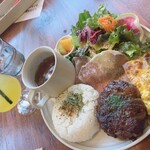 シロクマ三日月珈琲 - 