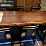 あなご飯 津田 - 店内　テーブル席2