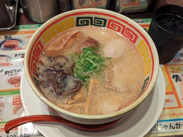 Kyushu Jangara Ramen Ginza Ten