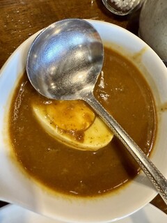 A La Girl - ポークとたまごのカレーのルー