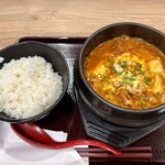 焼肉丼 炙り一番 - 豚キムチスンドゥブ、辛さ+1、チーズトッピング、ご飯大