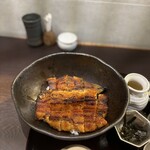 地焼鰻寝床 中目黒店 - 