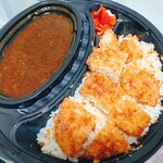 日乃屋カレー - 料理写真:名物カツカレー　¥1,260（持ち帰りなので¥1,580の20%OFF）