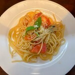 アビアント - ベーコンフレッシュトマトパスタ