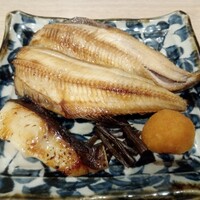 魚菜由良 鼎 - 