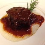 トラットリア ダ コヴィーノ - グーラシュ