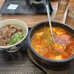 カルビ丼とスン豆腐専門店 韓丼 - 