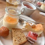 SALVATORE CUOMO & BAR - 