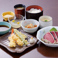 炭火焼　鰹のタタキ和定食