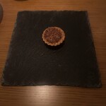 318947474 - 
