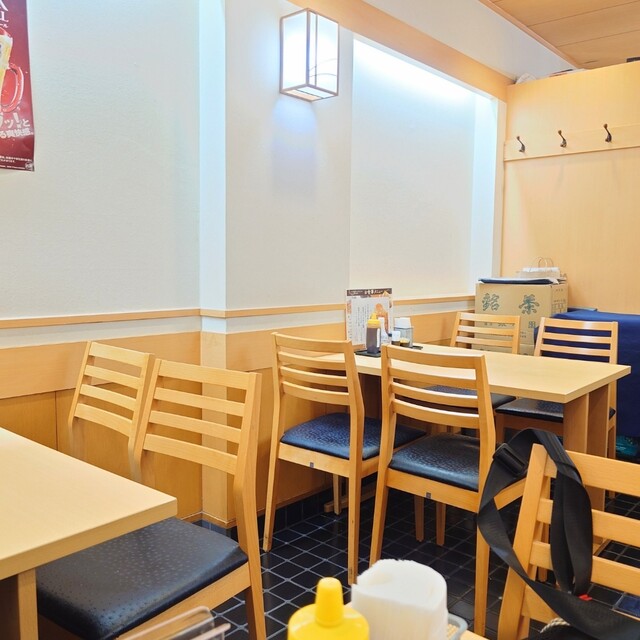 Tonkatsu Ise Shinjuku Nomura Biru Ten photo 4