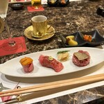 牛牛 西麻布 総本店 - 