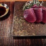 燗酒 ひねもす - 戻り鰹のお刺身