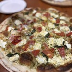 城里町総合野外活動センター ふれあいの里 - ジェノベーゼピザ　1700円税込