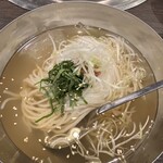 焼肉食べ放題 ぷるぷるホルモン - 