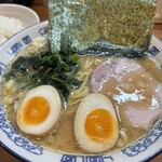 横浜豚骨醤油ラーメンYOLO - 