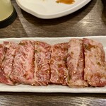 焼肉食べ放題 ぷるぷるホルモン - 