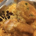 インド料理 パリワル - チキンドピアザとたまごパコラで親子丼